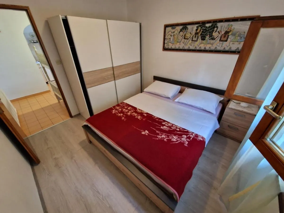 Apartment In Icici With Sea View, Terrace, Wi-Fi Croatia